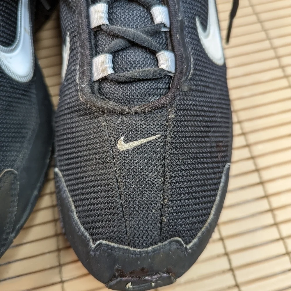 Nike Air Max Torch 3 Black White. Men's sz 13. 25.6pm